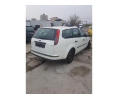 Ford Focus break alb