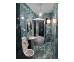 Vand apartament central 3 camere