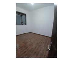 Vand apartament central 3 camere