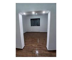 Vand apartament central 3 camere