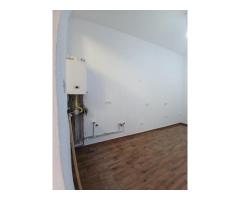Vand apartament central 3 camere
